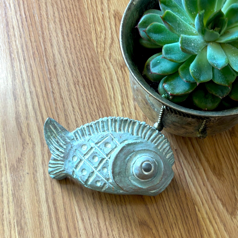 Fish-Shaped🐟 stone Accent, an ancient charm that I call Lewey blue grays fun